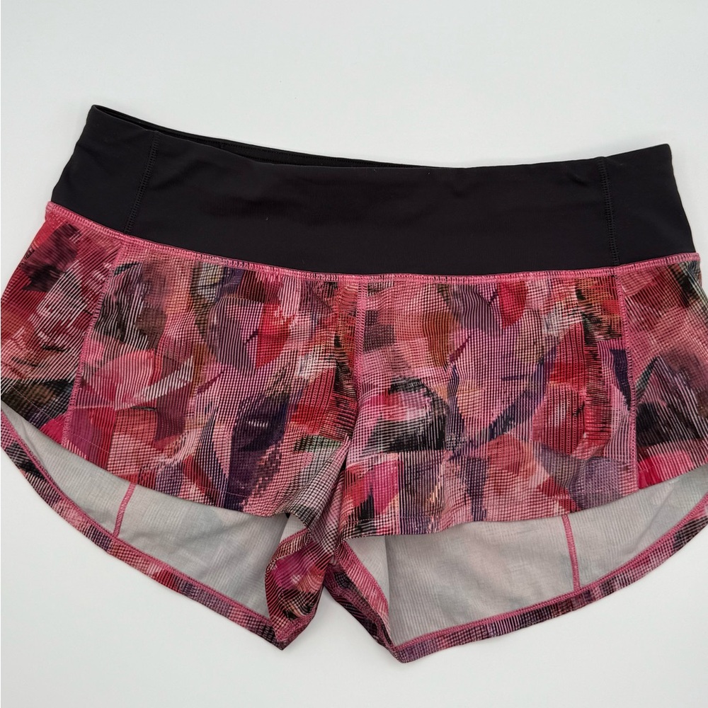 lululemon Black and Pink Patterned Athletic Speed up low rise shorts
